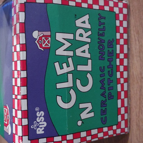 NIB Russ Clem 'n Clara novelty pitcher - Picture 4 of 8